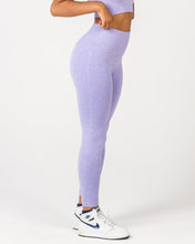 Load image into Gallery viewer, Unbeatable Leggings - Lilac
