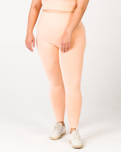 Load image into Gallery viewer, Unbeatable Leggings - Peach
