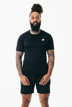 Load image into Gallery viewer, A man wearing true form UK black muscle Fit T-shirt
